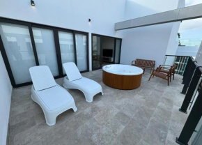Ipana PH Luxury